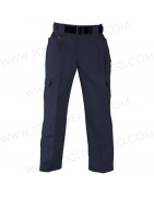 Pantalón táctico ligero.