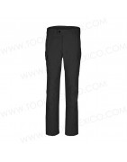 Pantalón táctico con bolsillo transversal.