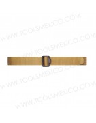 Cinturón con hebilla de plástico 1.75'' de ancho.